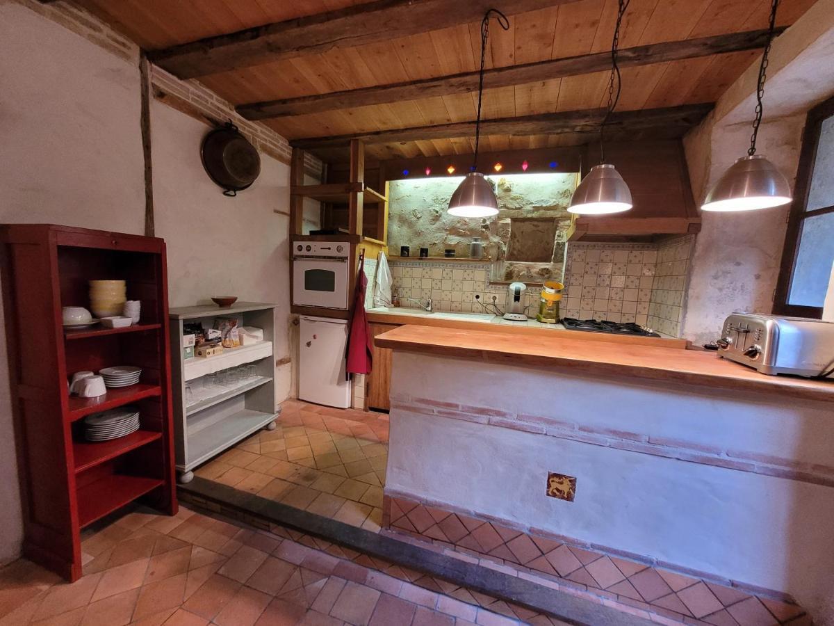 Bed and Breakfast La Cressonnière Parthenay Esterno foto