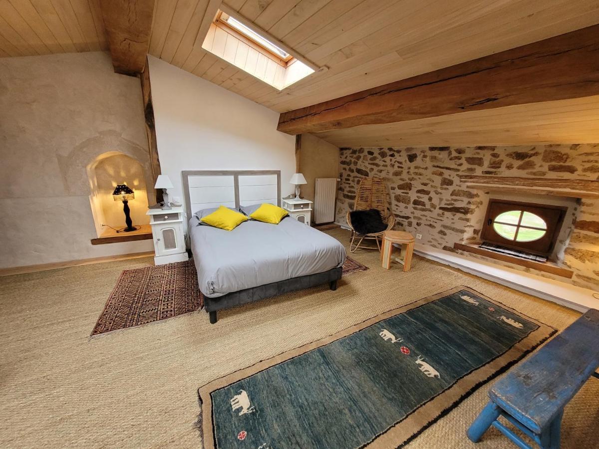 Bed and Breakfast La Cressonnière Parthenay Esterno foto